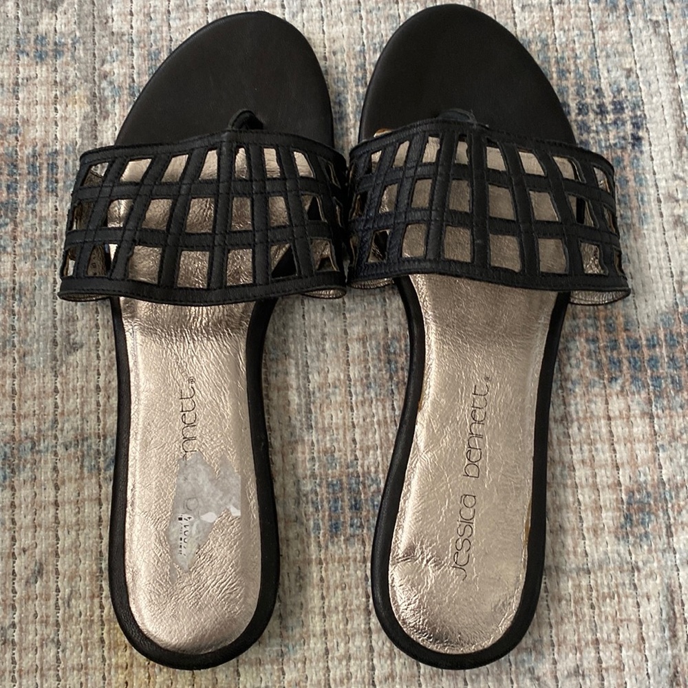 Jessica Bennett Leather Black Royce Cage Thong Sandal 9